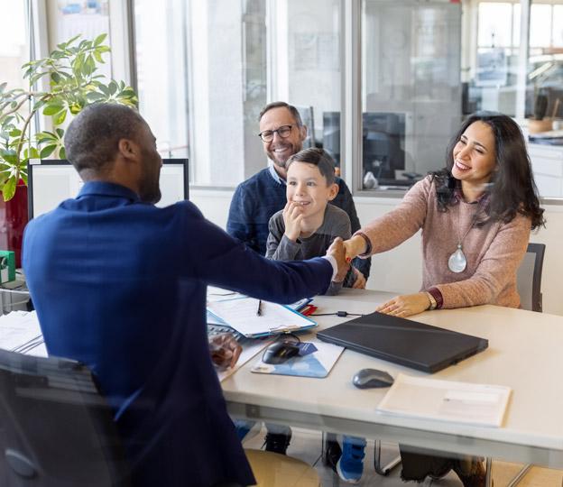 family buying a car