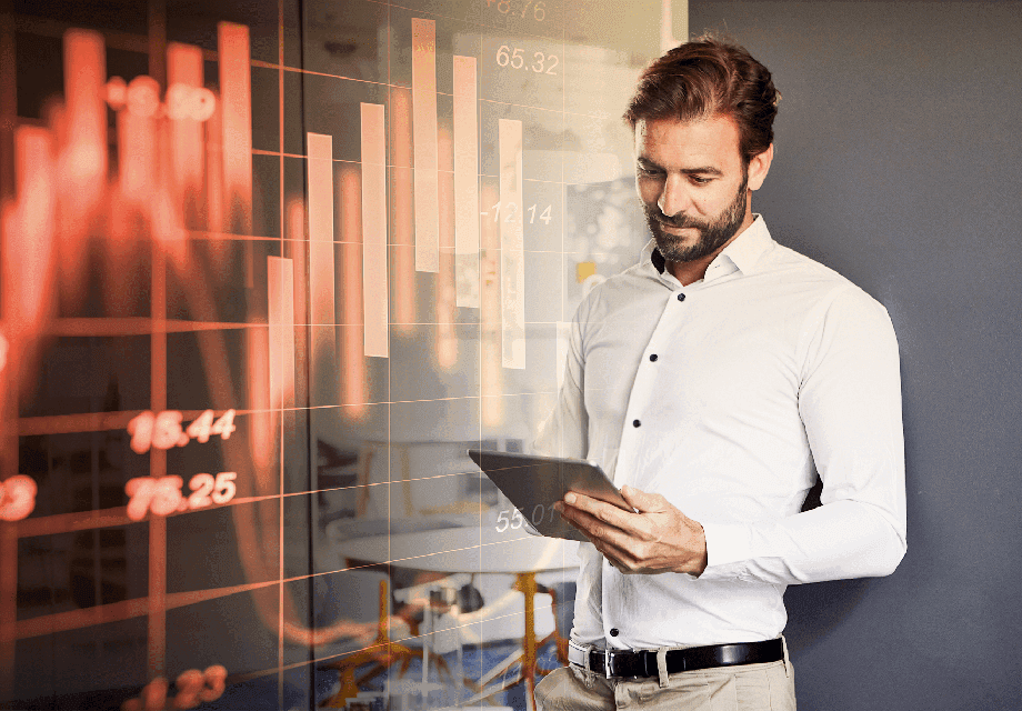 How to Increase ROI: 4 CRM Customizations to Boost Sales Results