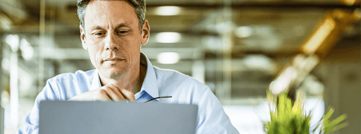 How Used Car Dealers Can Benefit from CRM Software