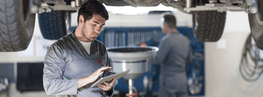 Boost Employee Retention And Customer Experience With AI Voice Assistants For Dealerships